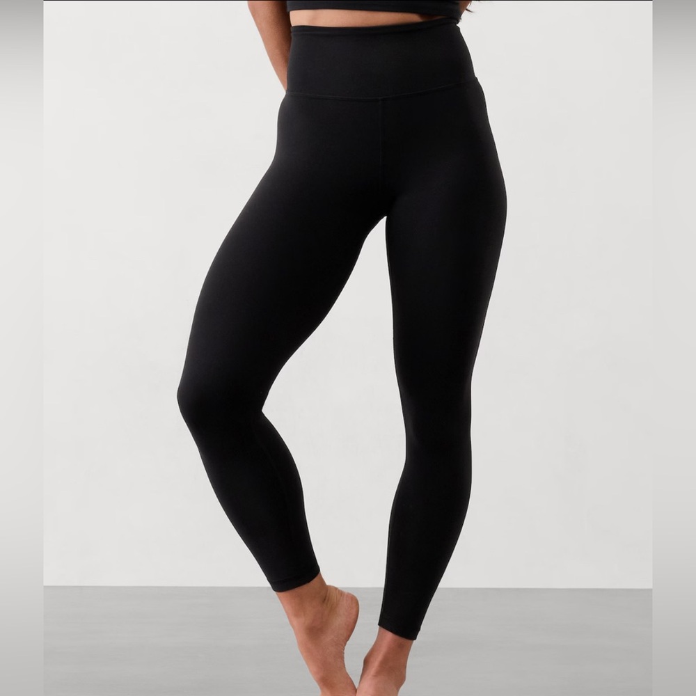 Athleta Elation Ultra High Rise 7/8 Leggings